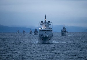 Nemačka fregata Baden-Virtemberg u Severnom moru kod obale Norveške tokom vežbe Andoja 13. oktobra 2025.