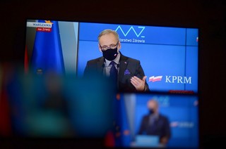 Rząd przedłużył obostrzenia i szybko ich nie zdejmie. 'Nie można liczyć na duże poluzowanie po 1 lutego'