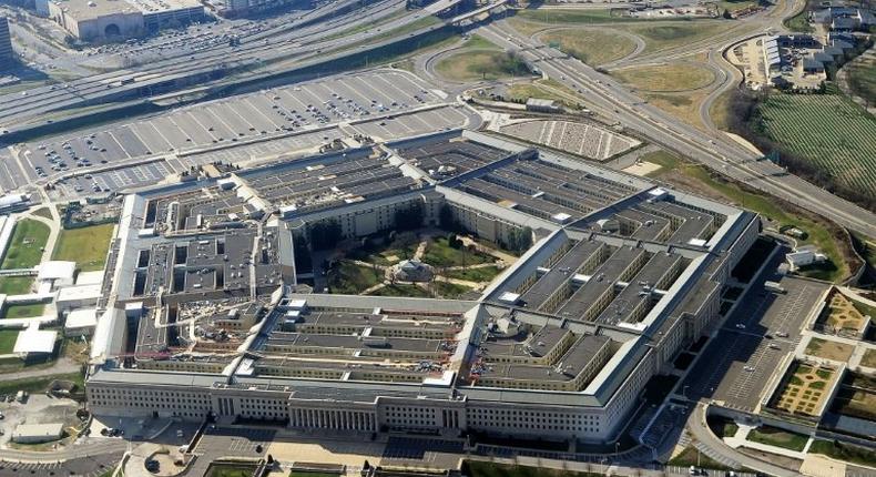 The Pentagon is dropping its efforts to recoup recruitment bonuses paid to more than 15,000 soldiers a decade ago to get more troops to Iraq and Afghanistan battlefields