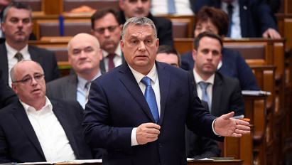 Közel-keleti válság: Orbán Viktort levélben kérik rendkívüli parlamenti ülés összehívására