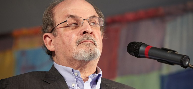 USA nałożyły sankcje na irańską organizację, która wyznaczyła nagrodę za głowę Salmana Rushdiego