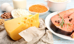 Dieta białkowa (proteinowa) - na czym polega? Zasady, wady i zalety
