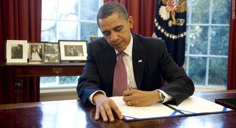 President signs temporary funding bill to avert shutdown - White House