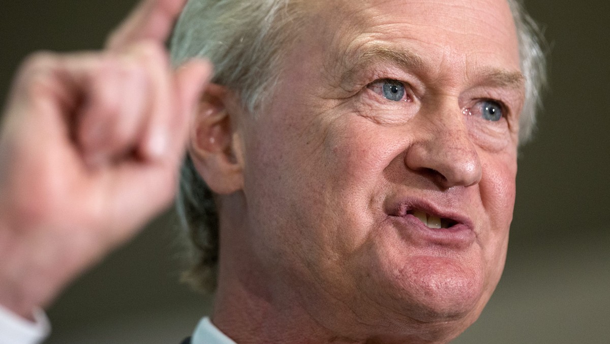 Były senator i gubernator stanu Rhode Island Lincoln Chafee oficjalnie potwierdził, że będzie walczył o nominację Demokratów przed wyborami prezydenckimi w USA w 2016 r. To czwarty kandydat Demokratów w wyścigu, którego faworytką jest Hillary Clinton.