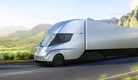 Tesla Semi w produkcji. Elektryczna ciężarówka trafi wkrótce do Pepsi