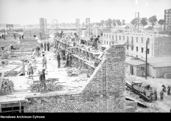 Budowa zakładów przemysłowych i osiedla mieszkaniowego Nowa Huta  - rok 1950