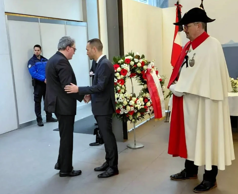 ambasador Ivan Trifunović na komemoraciji u Martinjiju