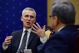 "Putin nie przygotowuje się do pokoju". Stoltenberg: Musimy dostarczyć Ukrainie broń, która pozwoli jej wygrać