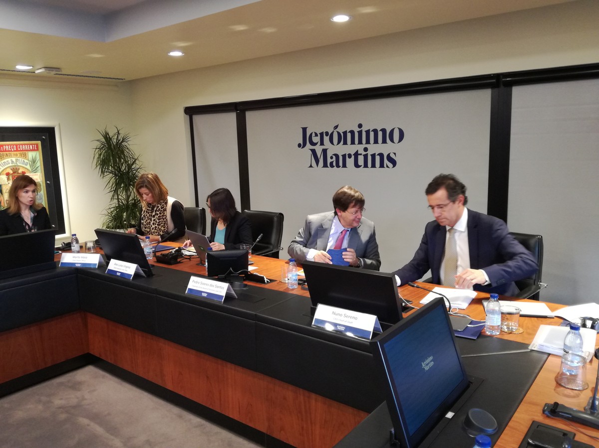 Kłopoty właściciela Biedronki. Musi zamknąć sklepy w Portugalii