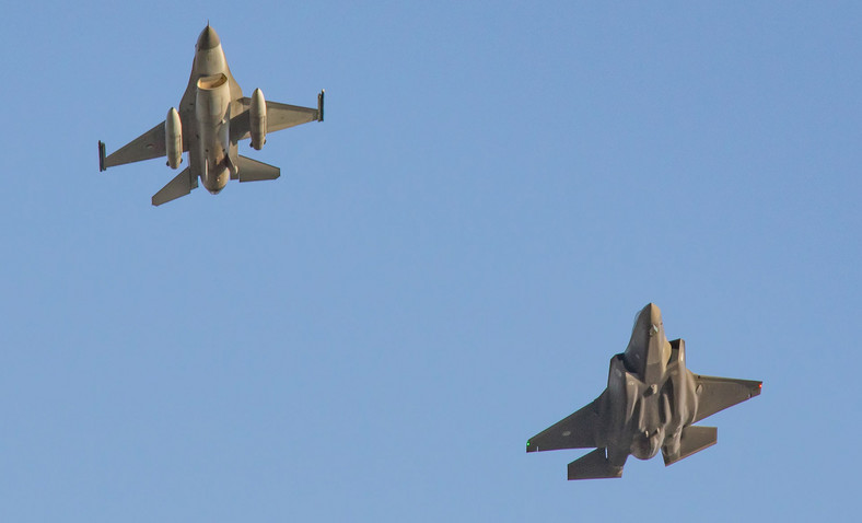 F-16 i F-35