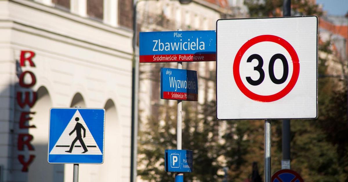  Wyglądają prawie identycznie, ale znak B-34 może więcej. Kierowcy nagminnie go mylą