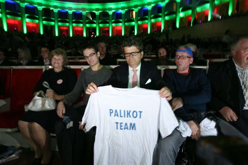 Palikot wydał 200 000 na partię