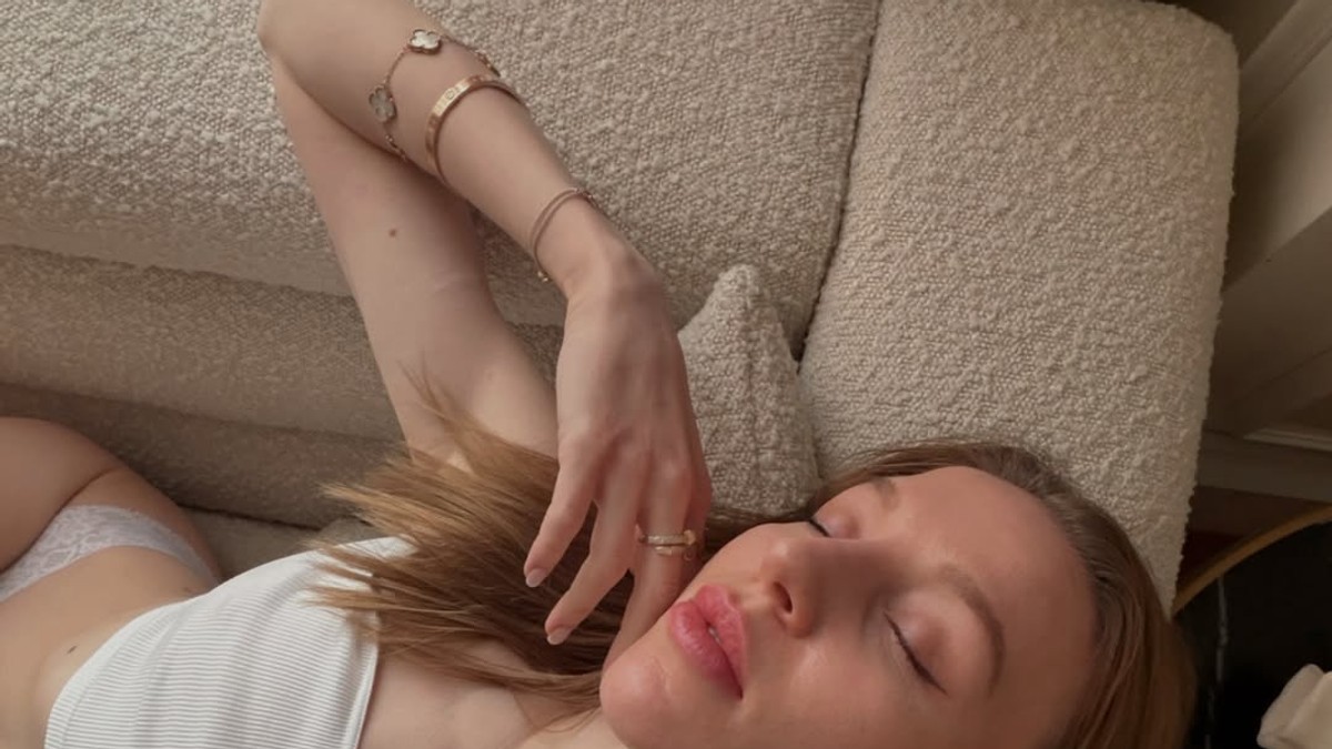 Ema Cepter u donjem vešu 