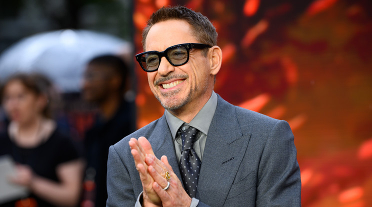 Robert Downey Jr. az Oppenheimer című film londoni premierjére érkezik, 2023. július 13-án / Fotó: Getty Images
