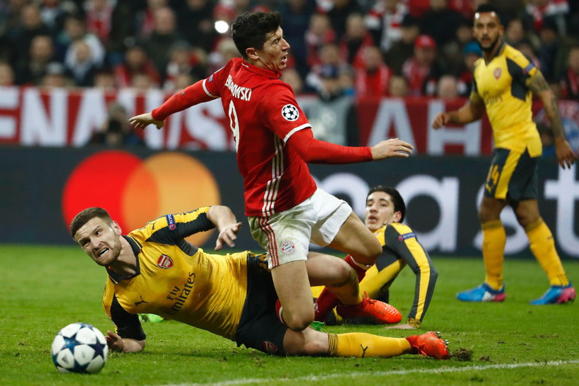 Robert Lewandowski po meczu z Arsenalem: krew i dziura w stopie