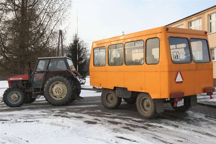 Horror! Gimbus jak klatka dla zwierząt!