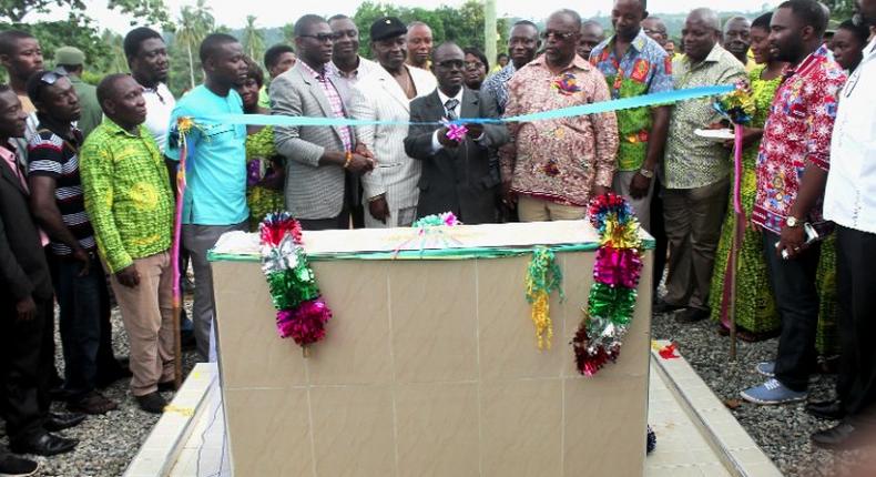 At the distribution station, the flow of water was by gravity and that the operation system is automated such that when the tanks got full, pumping stops.