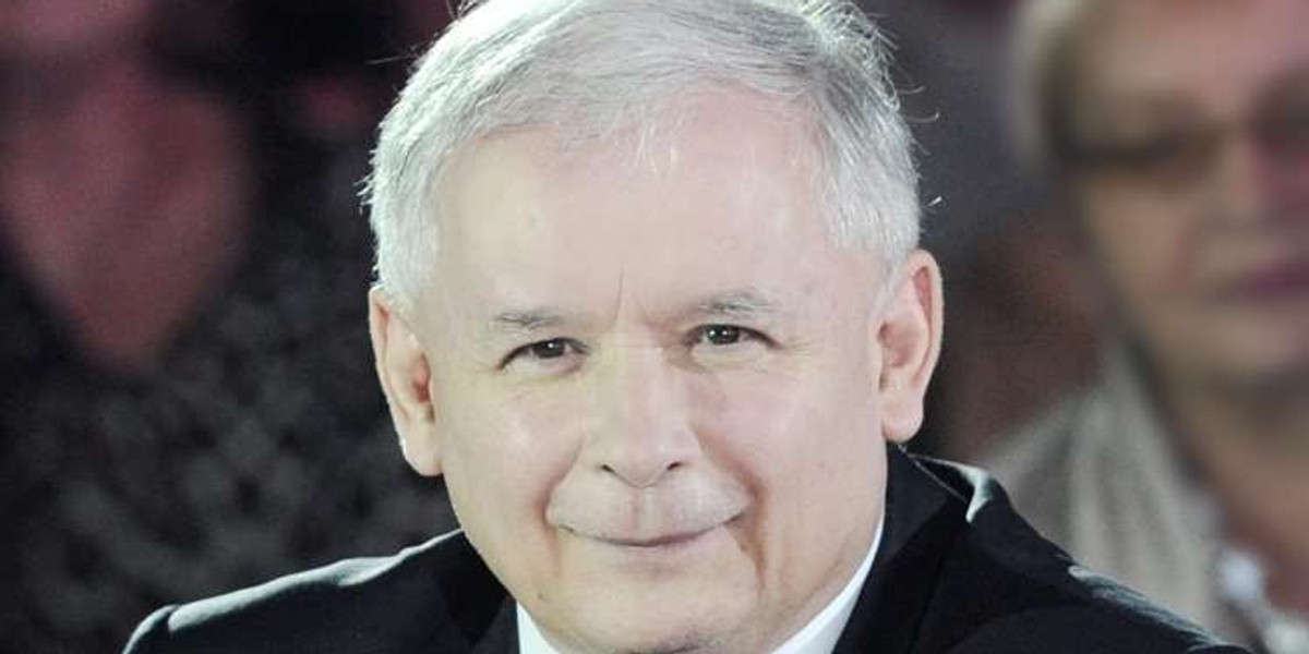 Kaczyński przygarnął kota. Ma problem z imieniem...