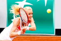 Urszula Radwańska rozbita w 66 minut. Polka pożegnała się z Rzymem