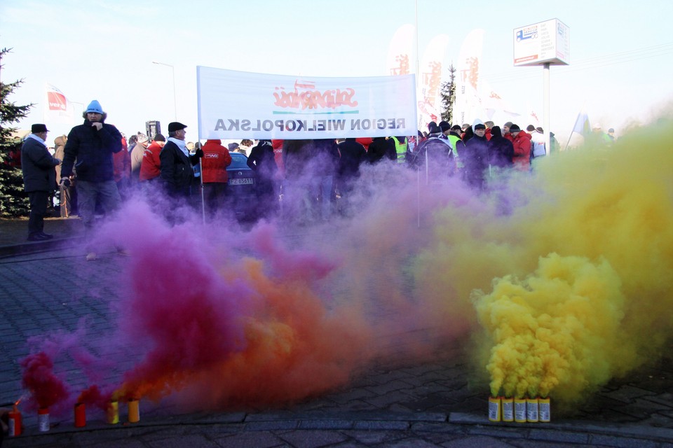 Manifestacja poparcia dla strajkujących związkowców