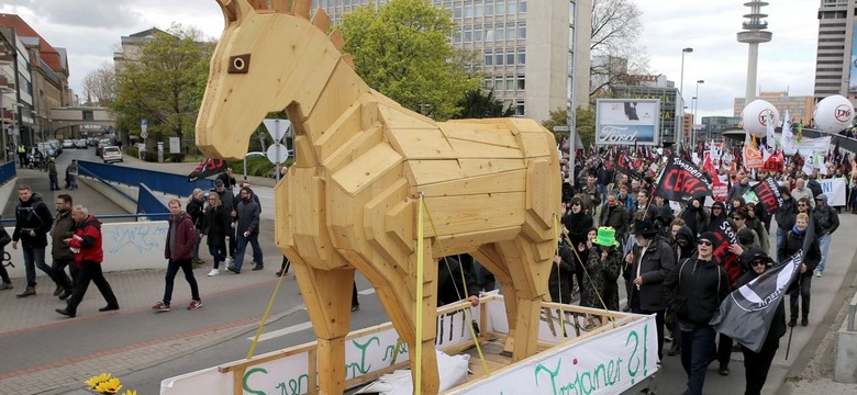 Kilkadziesiąt tysięcy uczestników protestu w Hanowerze przeciw TTIP
