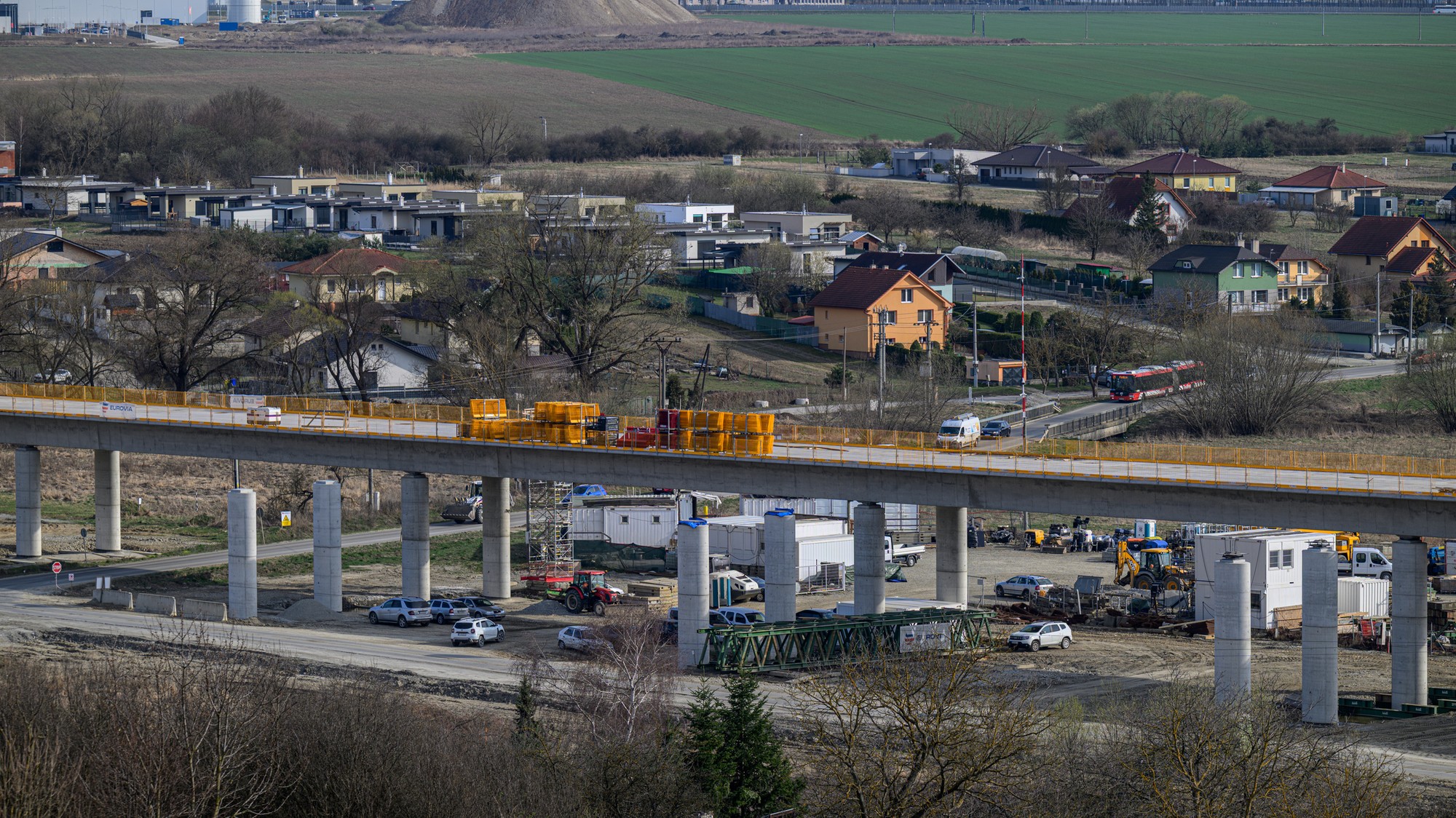 Výstavba rýchlostnej cesty R4 pri Prešove