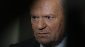Tusk szydzi z Kaczyńskiego oraz PiS. "Niedługo zabraknie im cegieł"