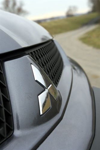 05.02.2007 WarszawaTest samochodu Mitshubishi Lancer.Fot. Wojciech Grzedzinski