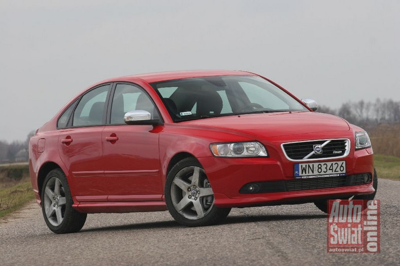 Volvo S40