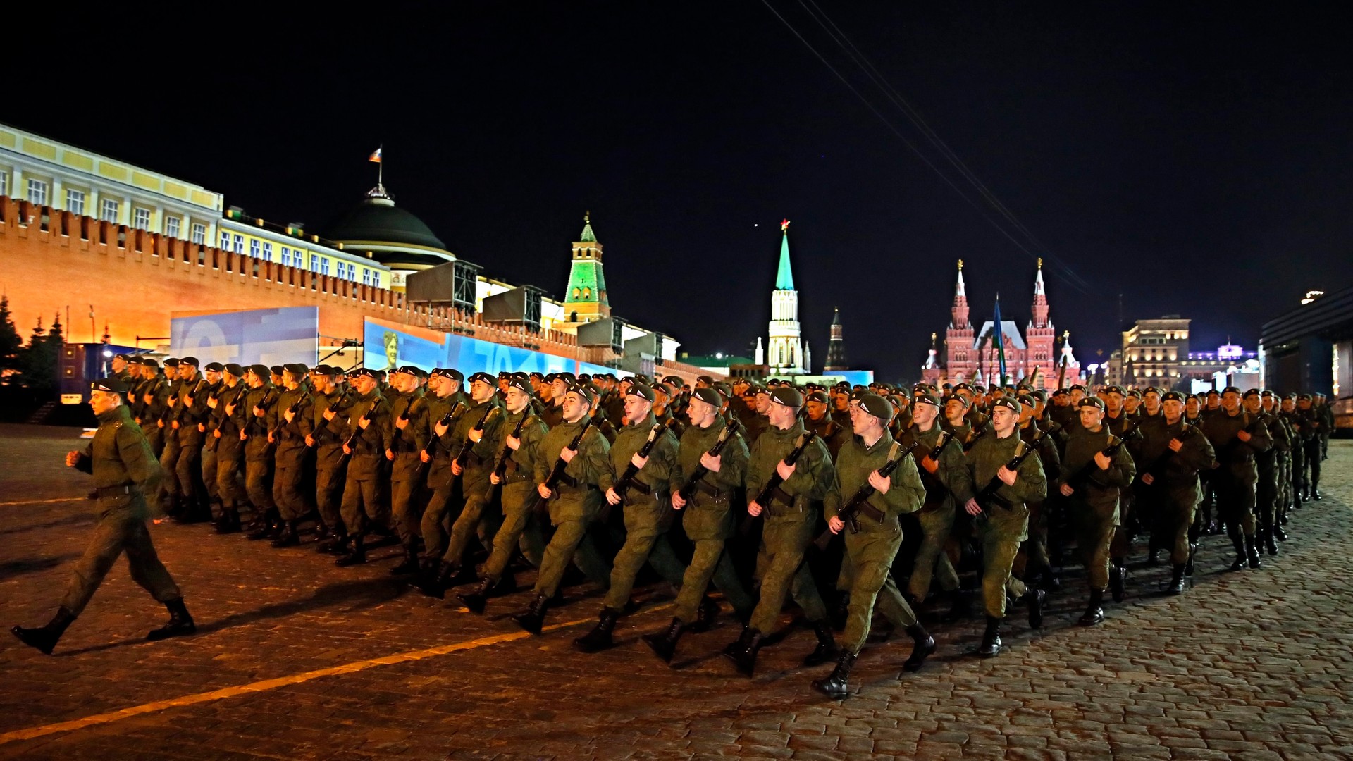 Парад на красной площади 2009