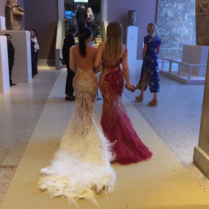 Kim Kardašijan i Dženifer Lopez