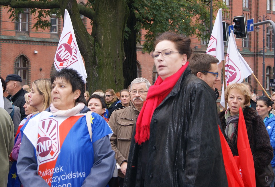 Bydgoszcz: protest nauczycieli przeciw reformie edukacji