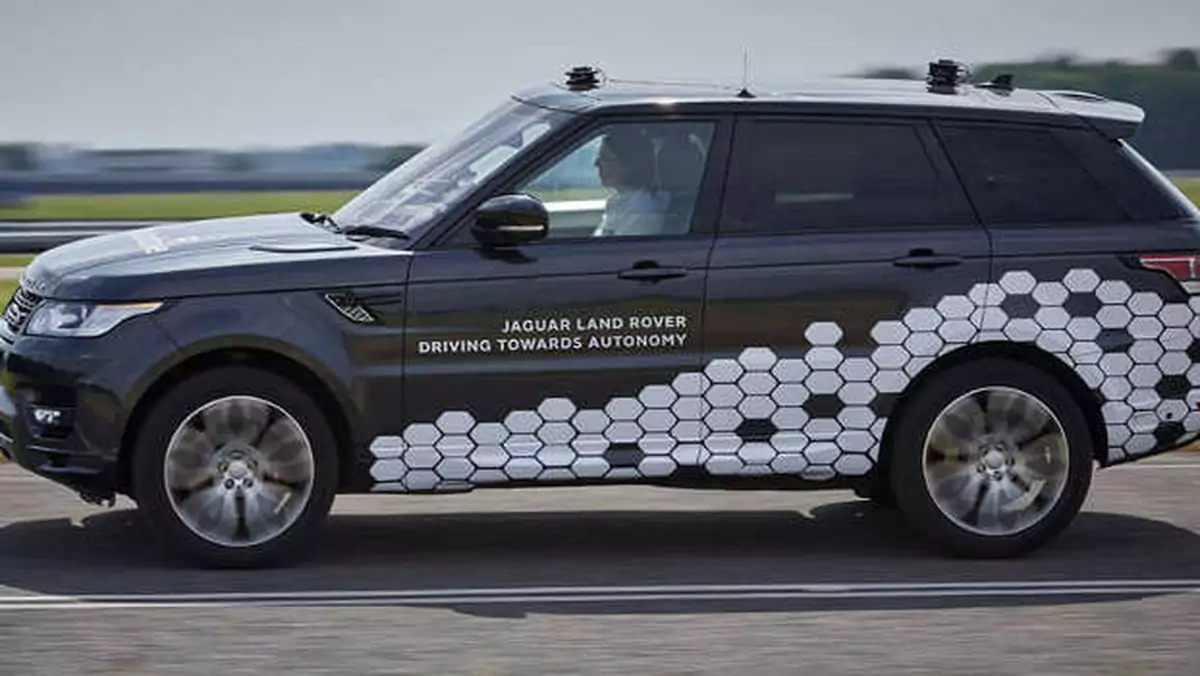 Jaguar Land Rover zaczyna testy autonomicznych samochodów na drogach Wielkiej Brytanii