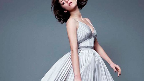 Ha a Dior úgy akarja, Marion Cotillard ugrik