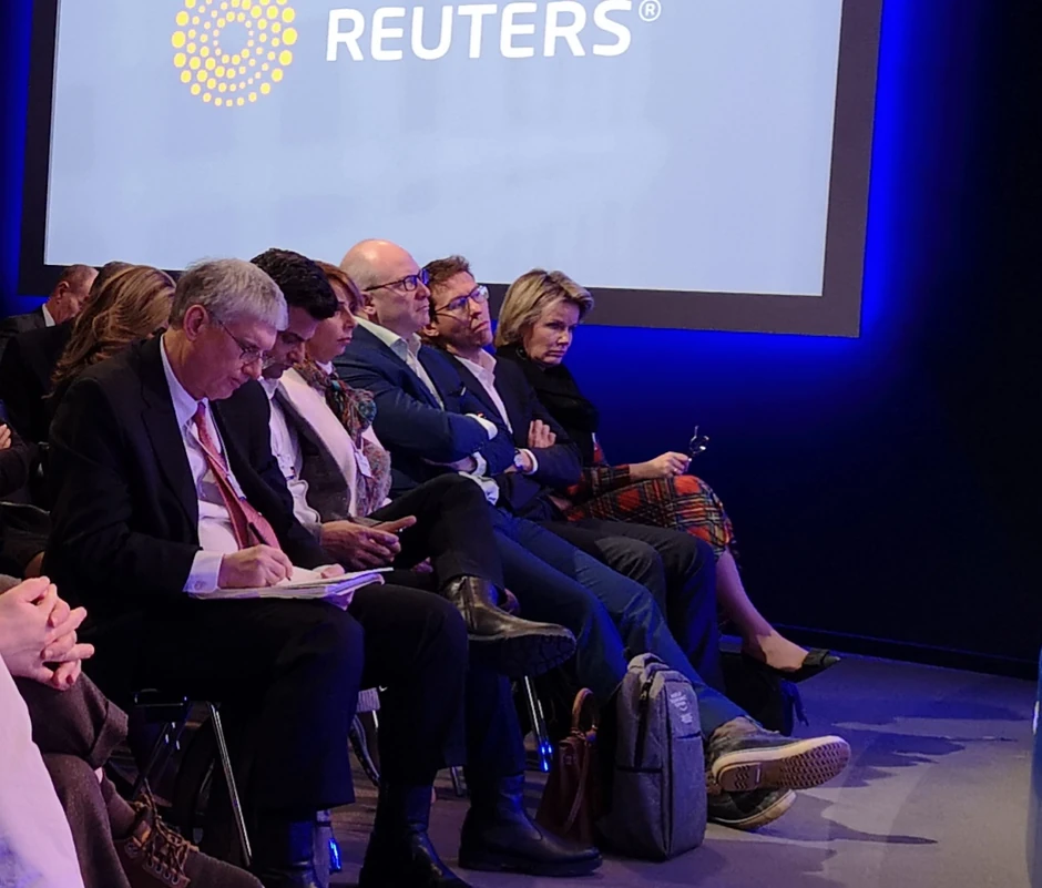 Na panelu prisustvuje i belgijska kraljica Matilda (poslednja na fotografiji)