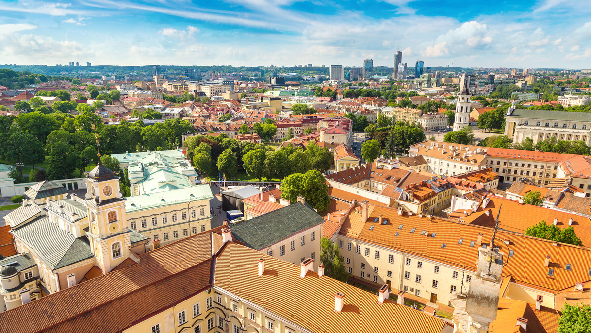 Wilno rozpoczęło w piątek obchody 100. rocznicy niepodległości Litwy, które potrwają do 19 lutego. Kulminacja uroczystości nastąpi 16 lutego w rocznicę podpisania aktu ogłaszającego niepodległość kraju w 1918 roku.