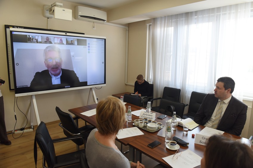 Konstitutivna sednica