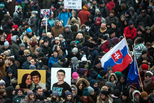 W pogrzebie dziennikarza wzięło udział kilkaset osób