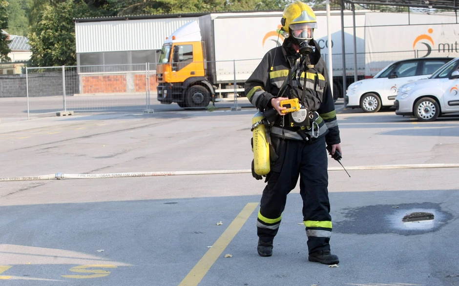 Rakovica: Vatrogasne ekipe vrše merenje