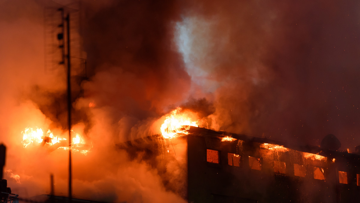 Poznań: pożar zabytkowego młyna na Nadolniku