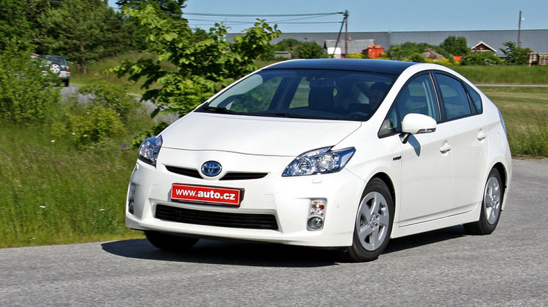 Japan Car of the Year 2009-2010 dla Toyoty Prius