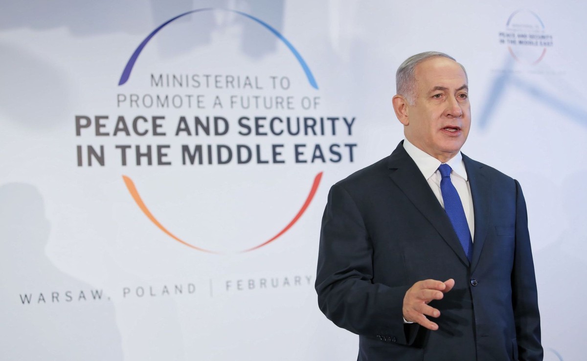 "Jerusalem Post" podał w czwartek wieczorem, że podczas pobytu w Warszawie premier Izraela Benjamin Netanjahu (na zdjęciu) powiedział, że Polacy kolaborowali z nazistami w Holokauście.