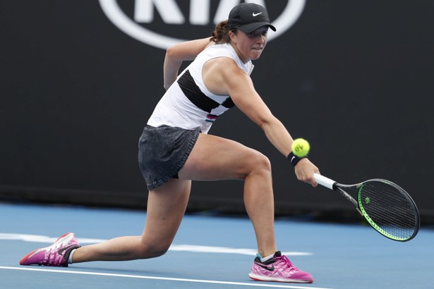 Australian Open: Iga Świątek przegrała z Camilą Giorgi w 2. rundzie