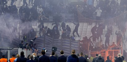 Ogromne zamieszki po meczu. 30 policjantów rannych w wyniku starcia z chuliganami stadionowymi