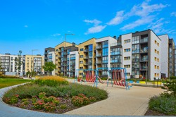 Obniżka stóp procentowych nie uratuje rynku nieruchomości? Najnowsze prognozy