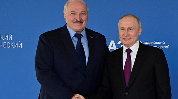 Szentpéterváron tárgyalt Putyin és a Lukasenka, a belorusz csatlósállam vezetője/Fotó: MTI/EPA/Fehérorosz elnöki hivatal