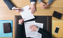 Spadek to także długi. Zrób to, zanim przyjmiesz spadek