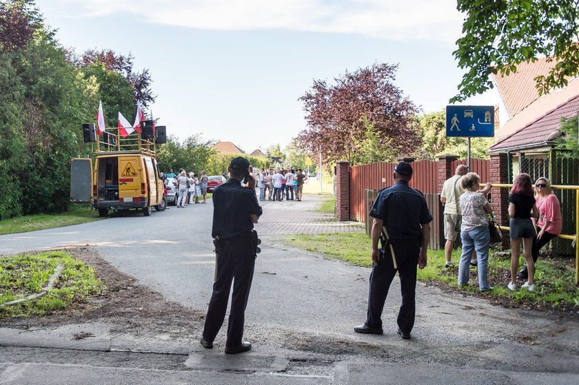 "Zdrajca!". Krzyki pod domem Frasyniuka