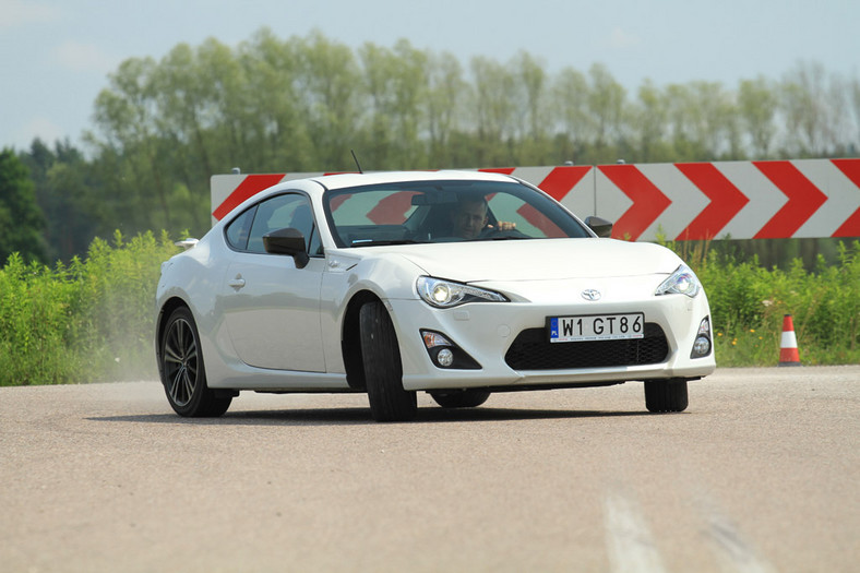 Toyota GT86: sportowiec z krwi i kości