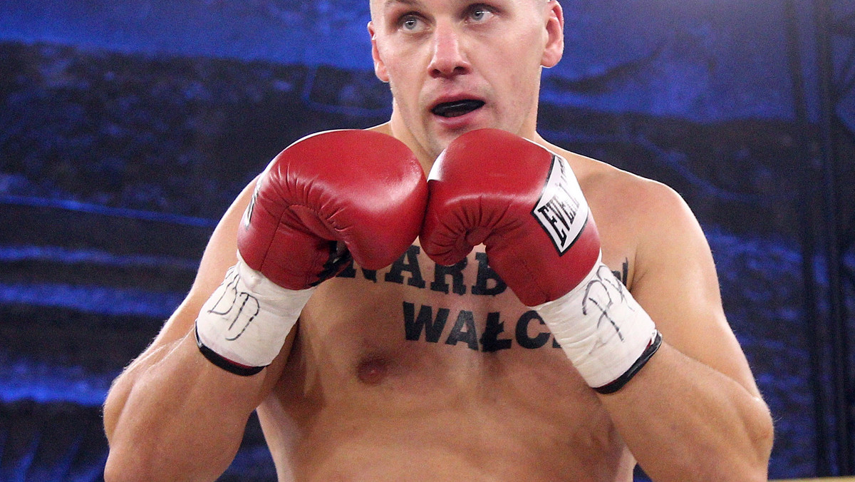 Tylko dwie zwycięskie walki dzielą Krzysztofa Głowackiego (22-0, 14 KO) od pojedynku o tytuł mistrza świata wagi junior ciężkiej federacji WBO.